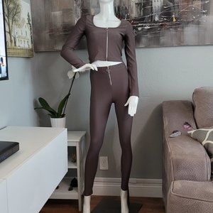 💥💛top and pants suits